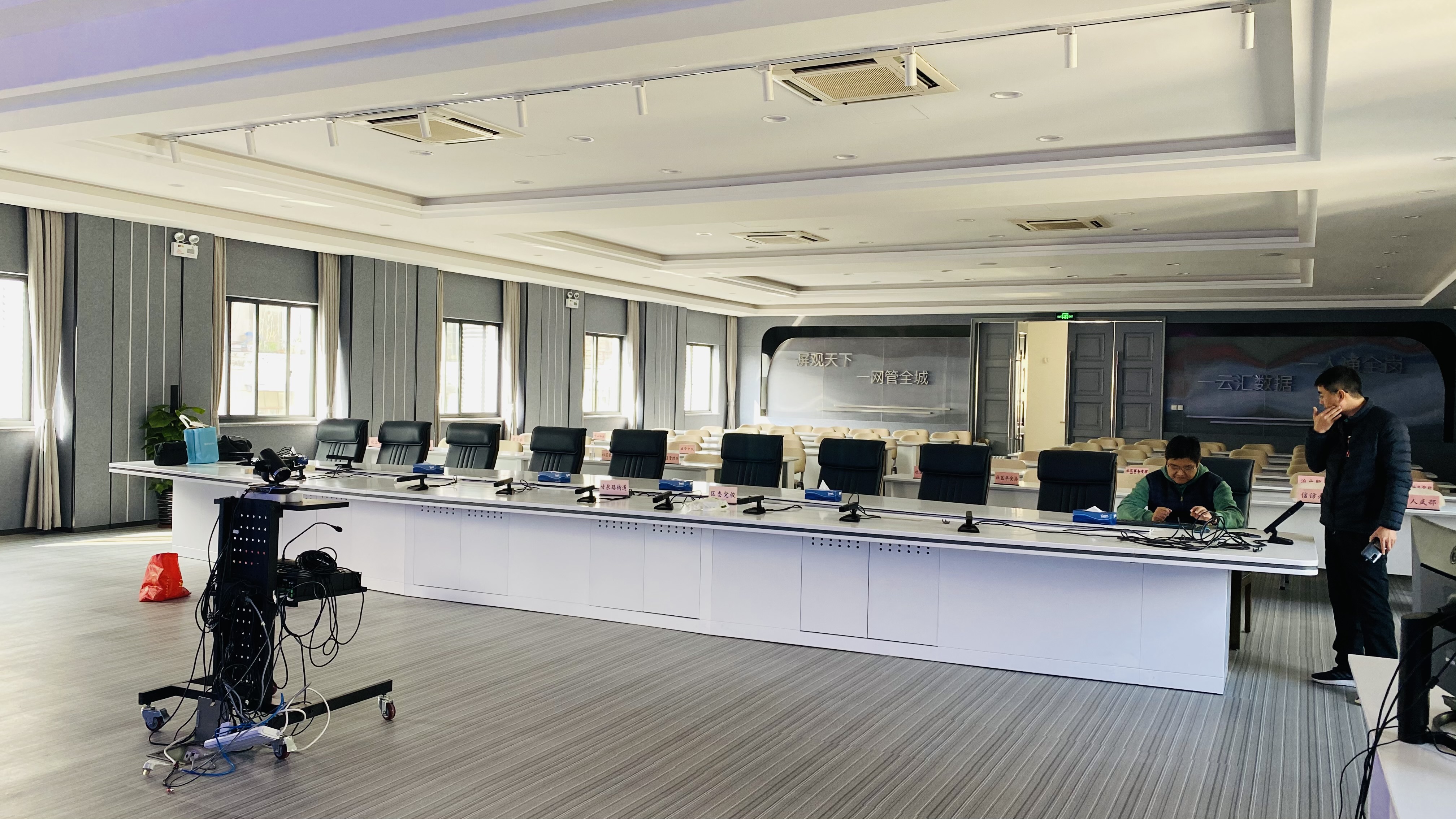 DCIM(15).jpg DCIM(15).jpg