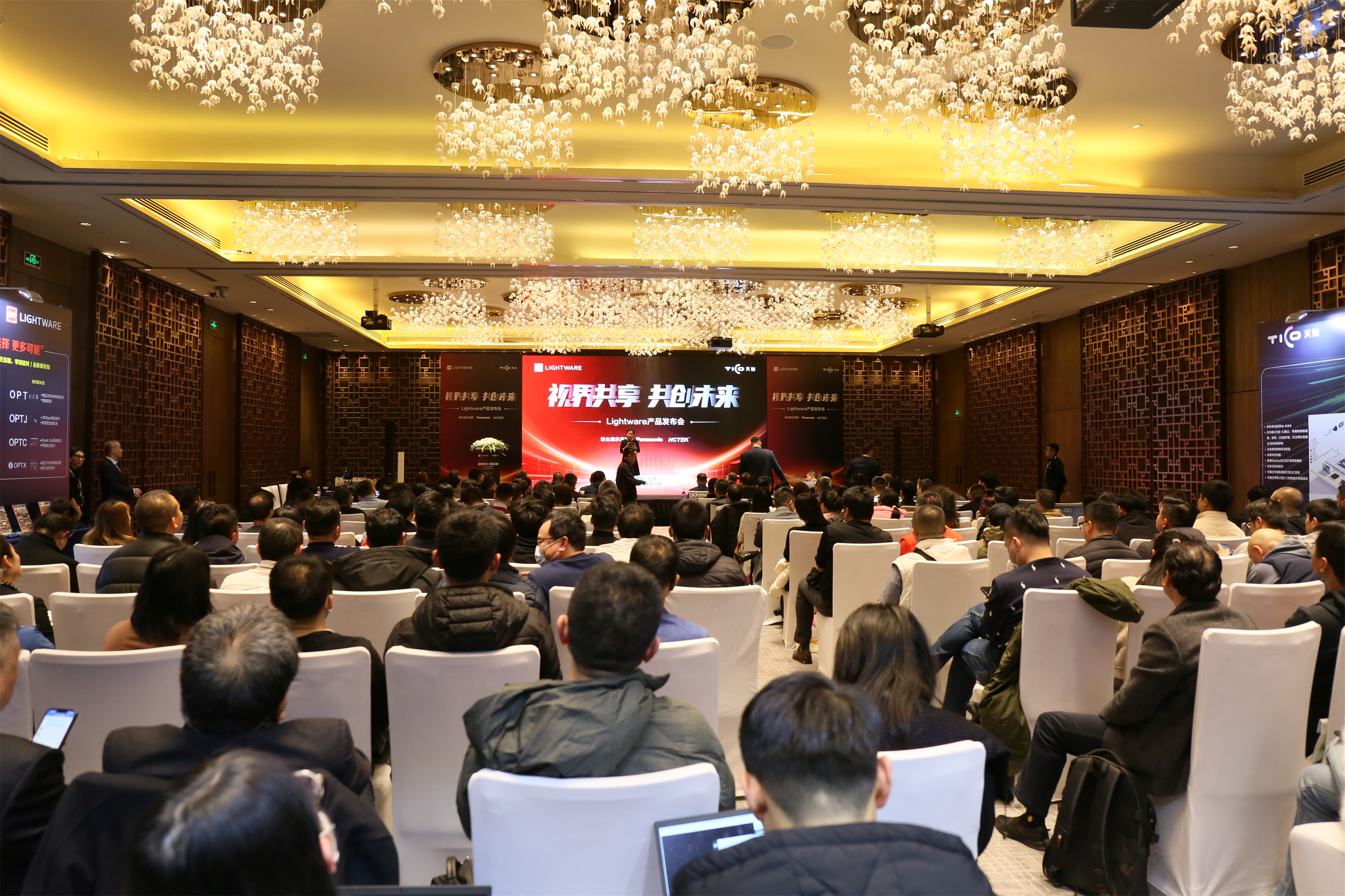 U95A8653.JPG U95A8653.JPG